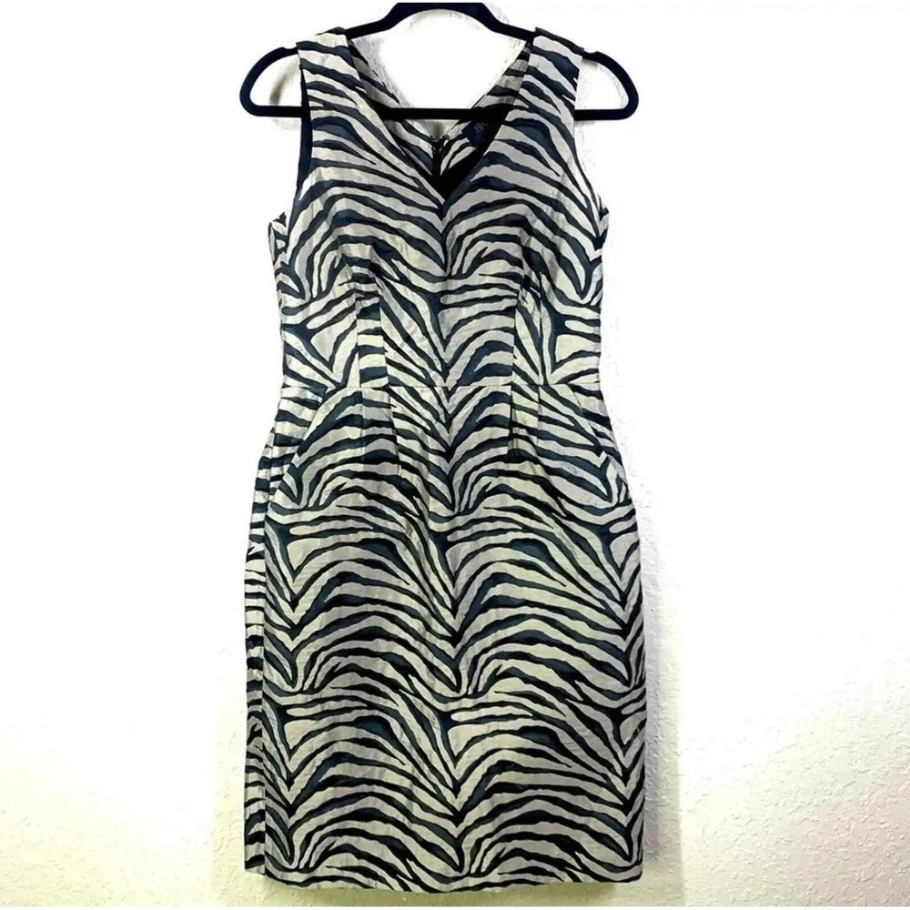 NEW Banana Republic Womens Black/ Gray Zebra‎ V-neck Sheath Sleevless Dress Sz 4